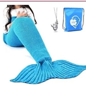 Mermaid Tail Blanket - BNwT